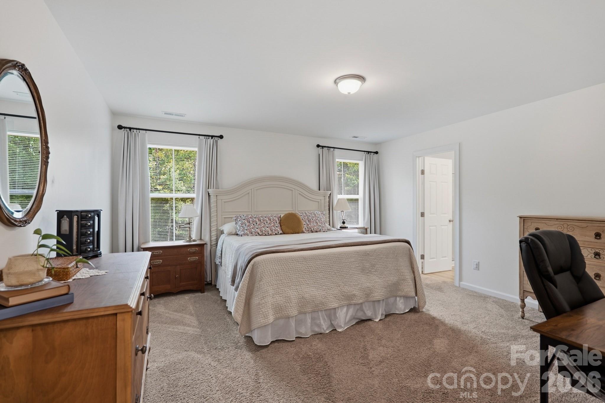 219 W North Corner Road