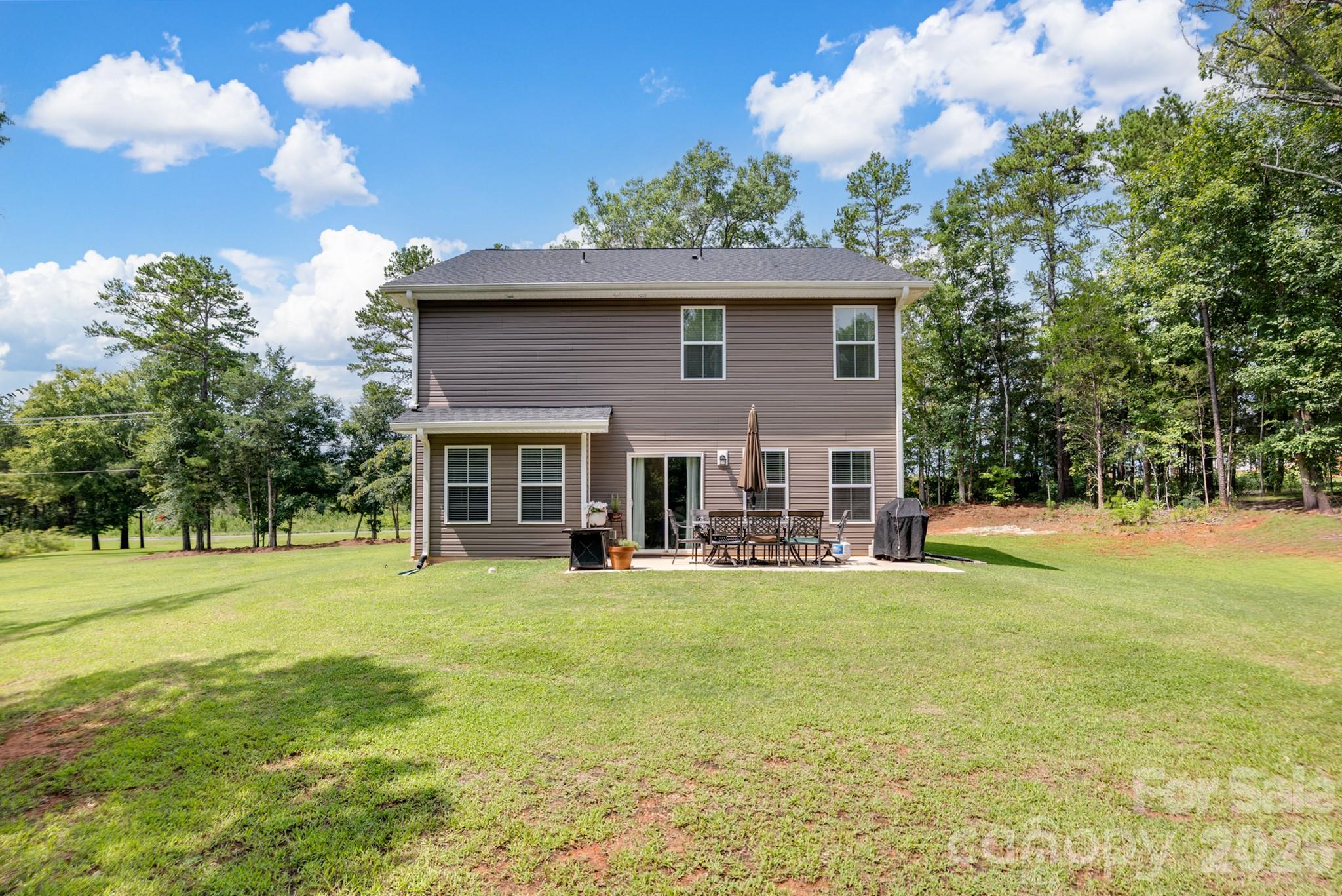 219 W North Corner Road