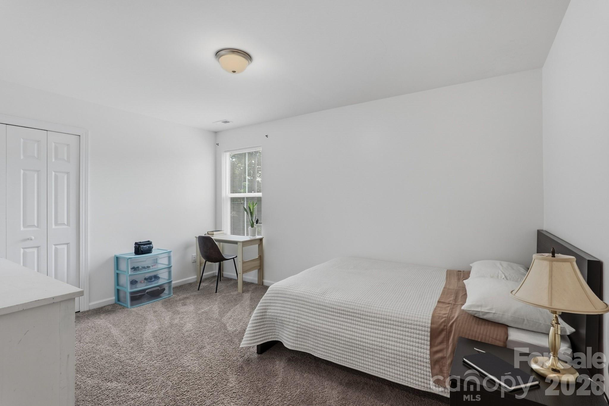 219 W North Corner Road