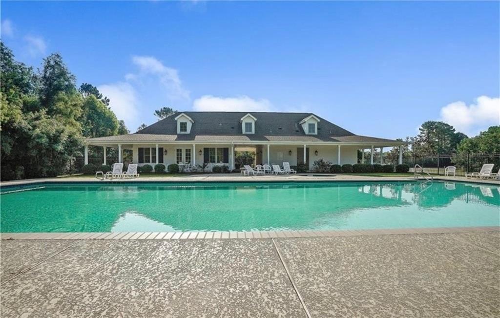 5012 HOUSE SPARROW Drive