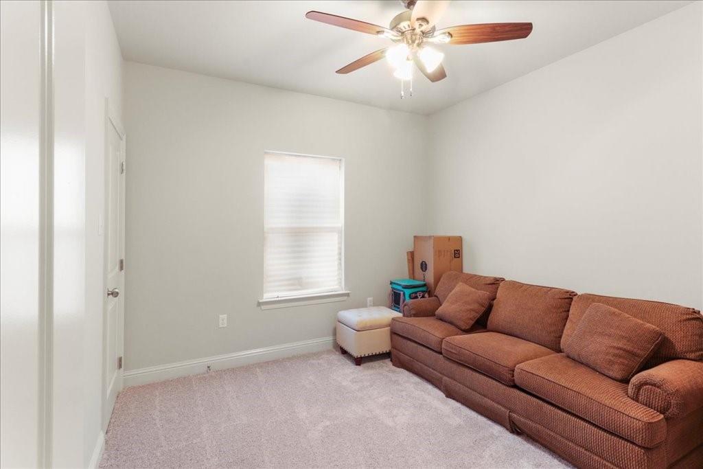 5012 HOUSE SPARROW Drive