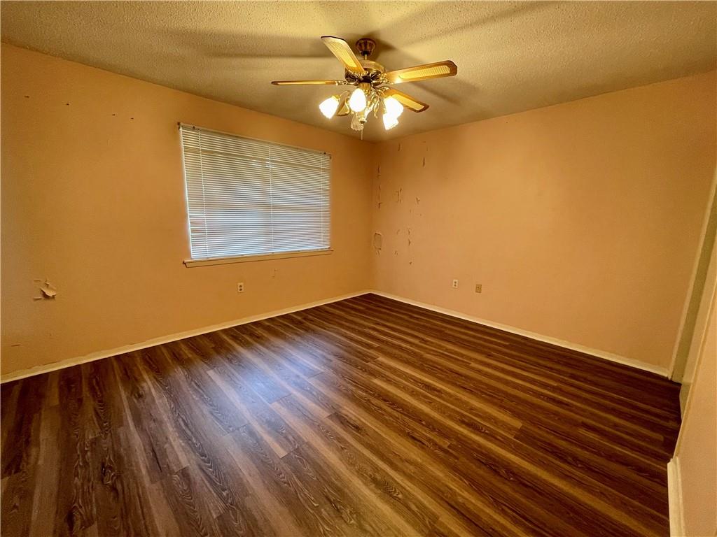 14604 W DAVID Drive