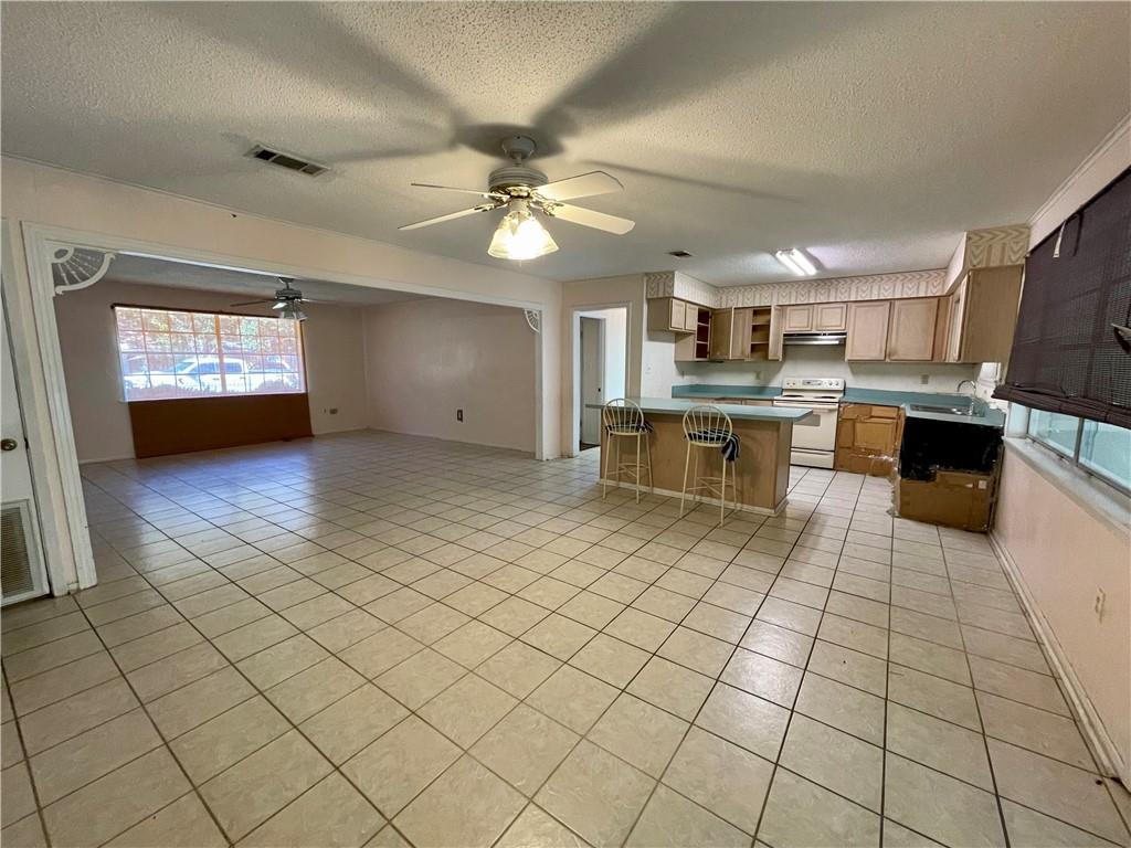 14604 W DAVID Drive