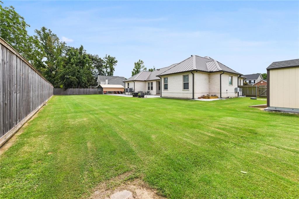 10128 CHENEVERT Road
