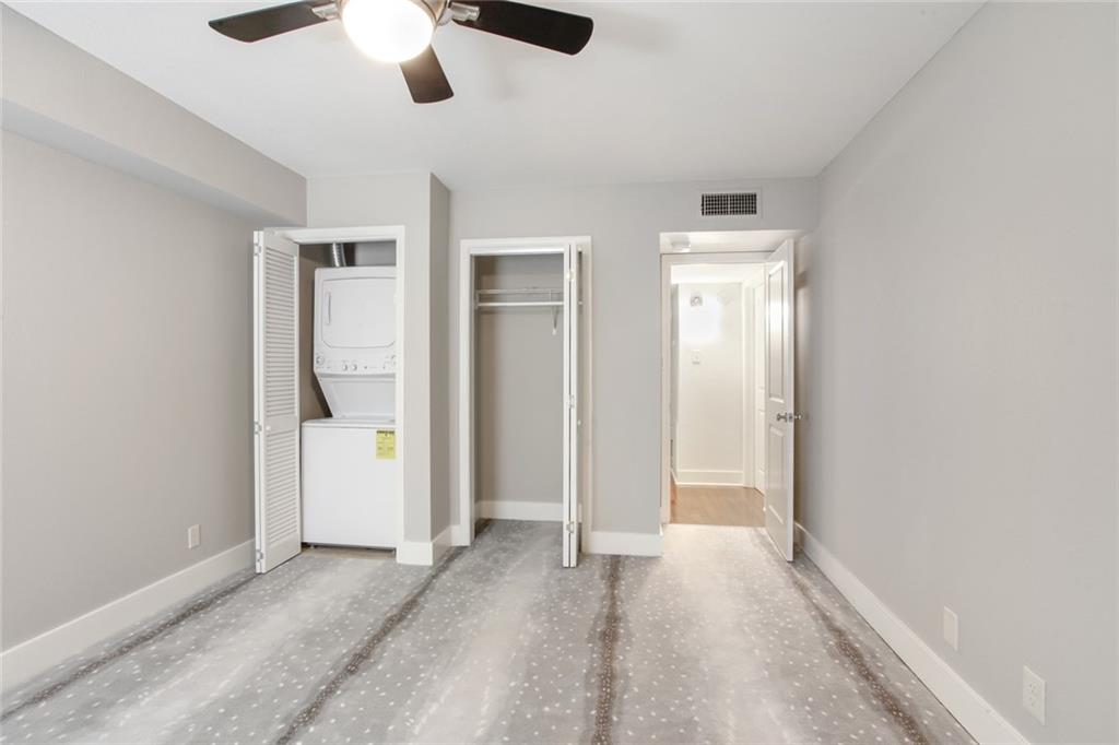 1430 JACKSON Avenue 302