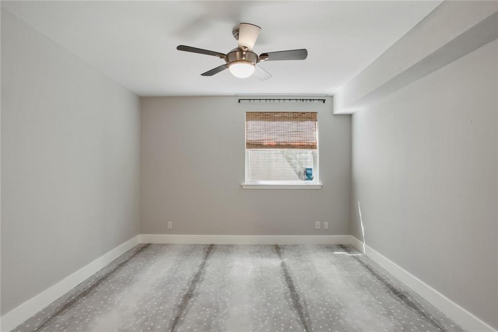 1430 JACKSON Avenue 302