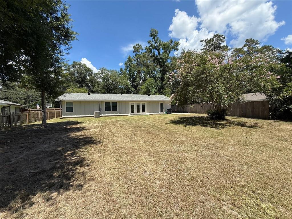 7 HOLLY Drive
