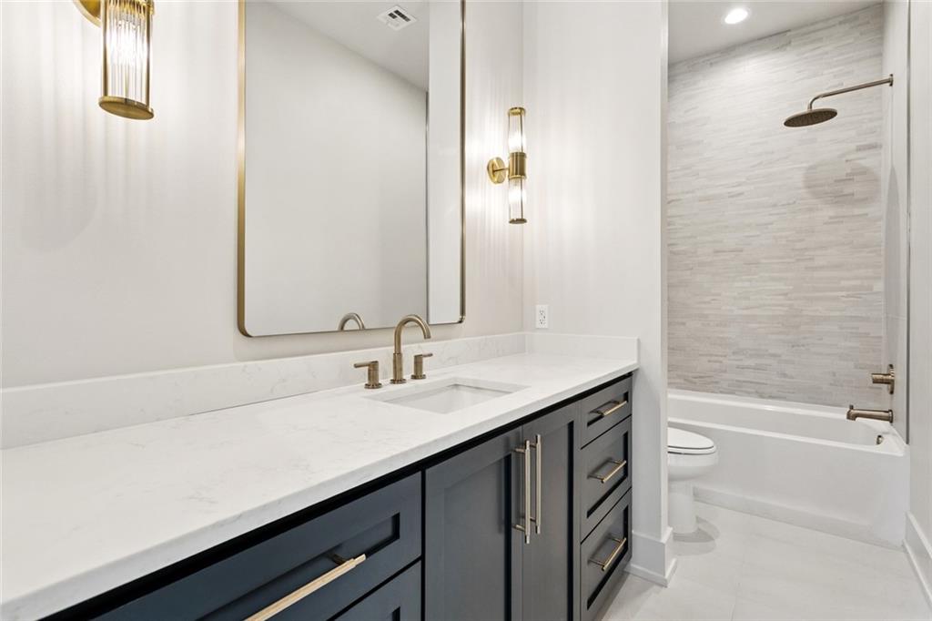 1053 OX BOW Court