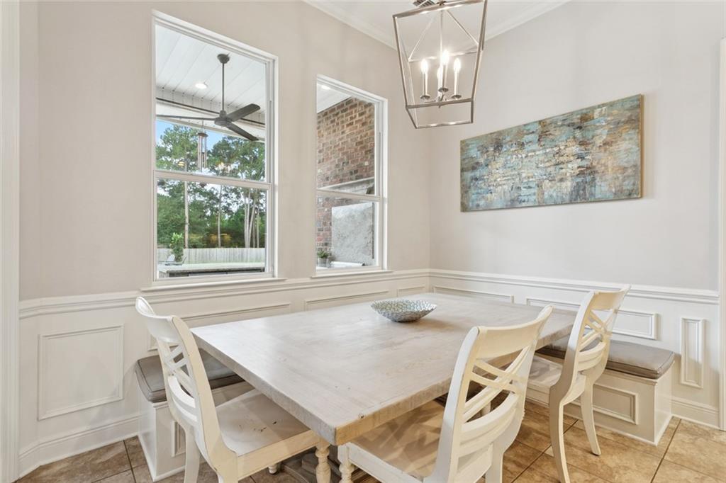 321 RED GUM Drive