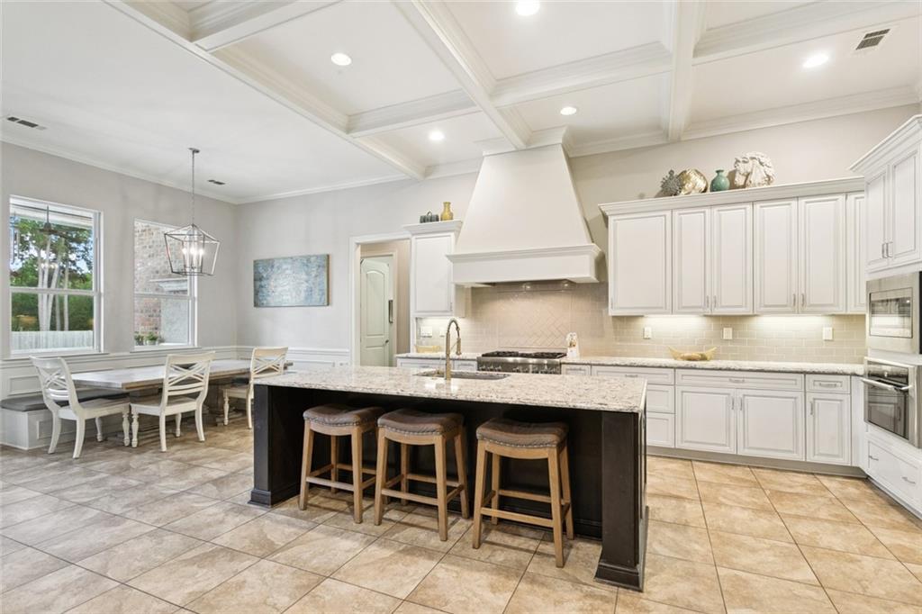 321 RED GUM Drive