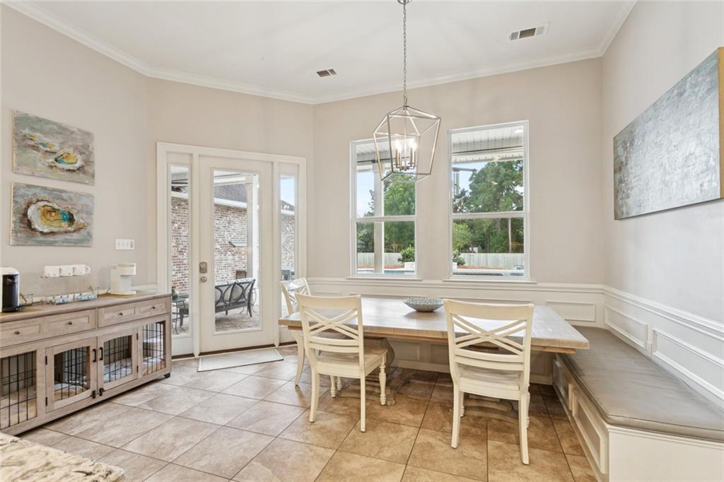 321 RED GUM Drive