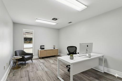 350 N CAUSEWAY Boulevard 200