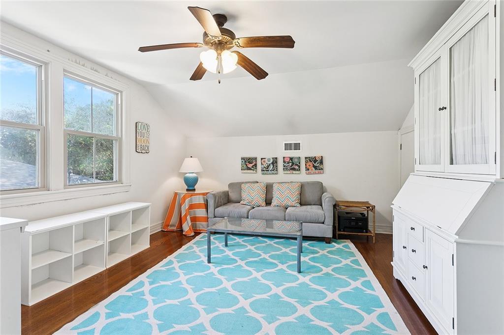 6465 CANAL Boulevard