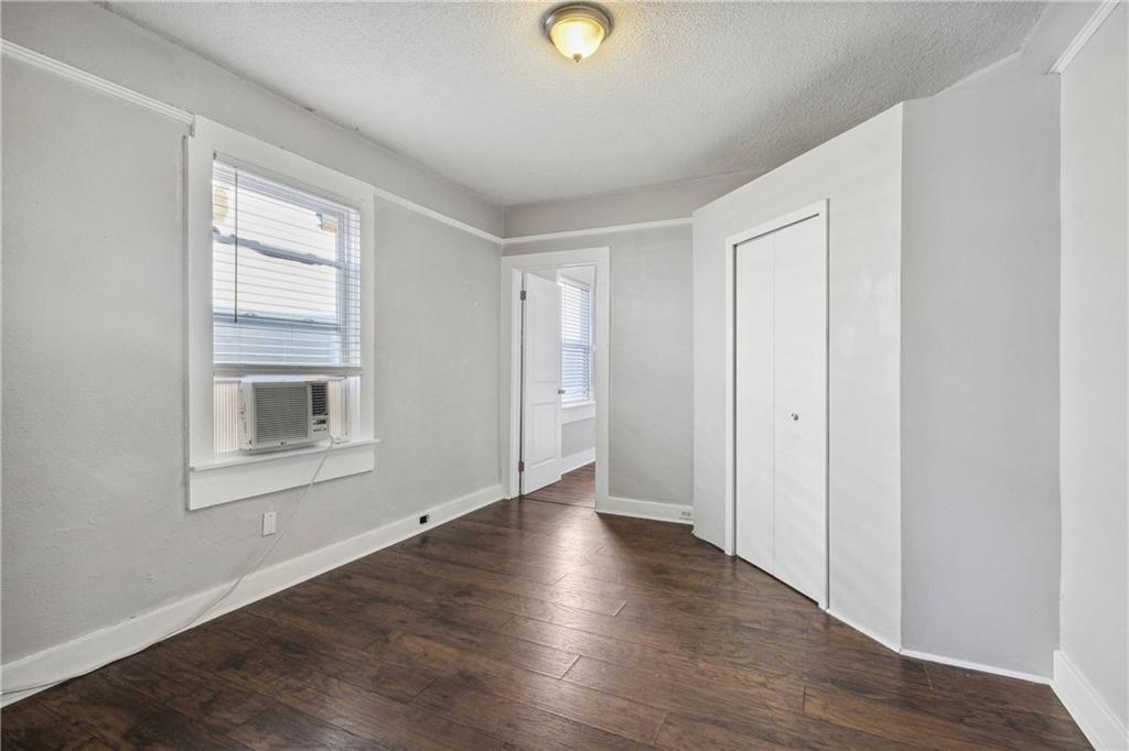 7923 29 FORSHEY Street