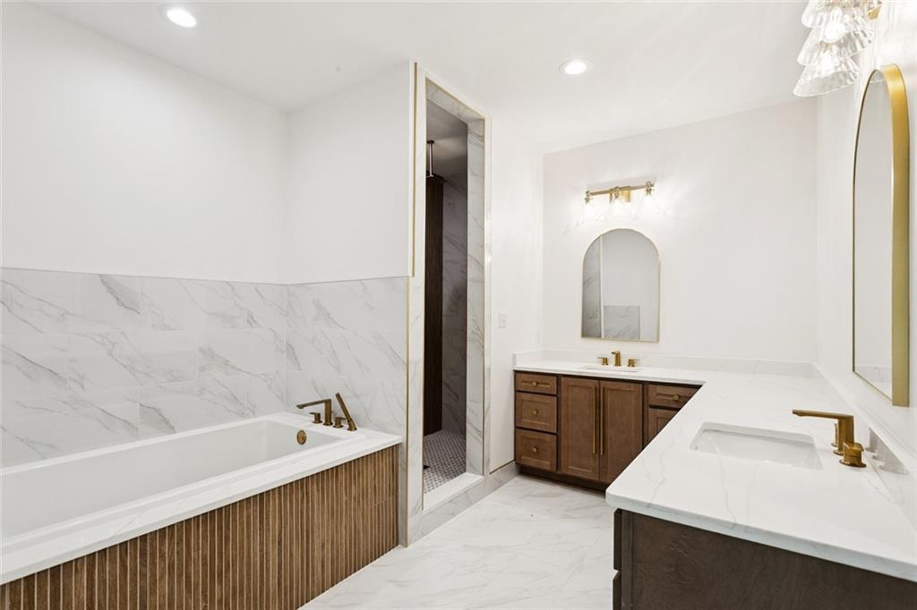 17310 PADDOCK Circle