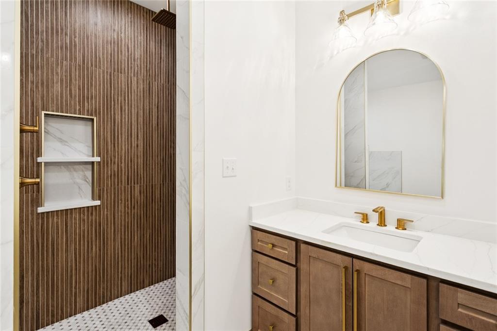 17310 PADDOCK Circle