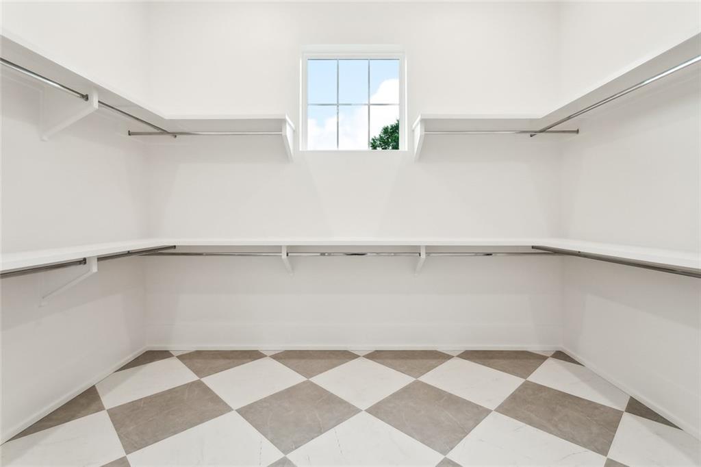 17252 ENGLISH SADDLE Lane