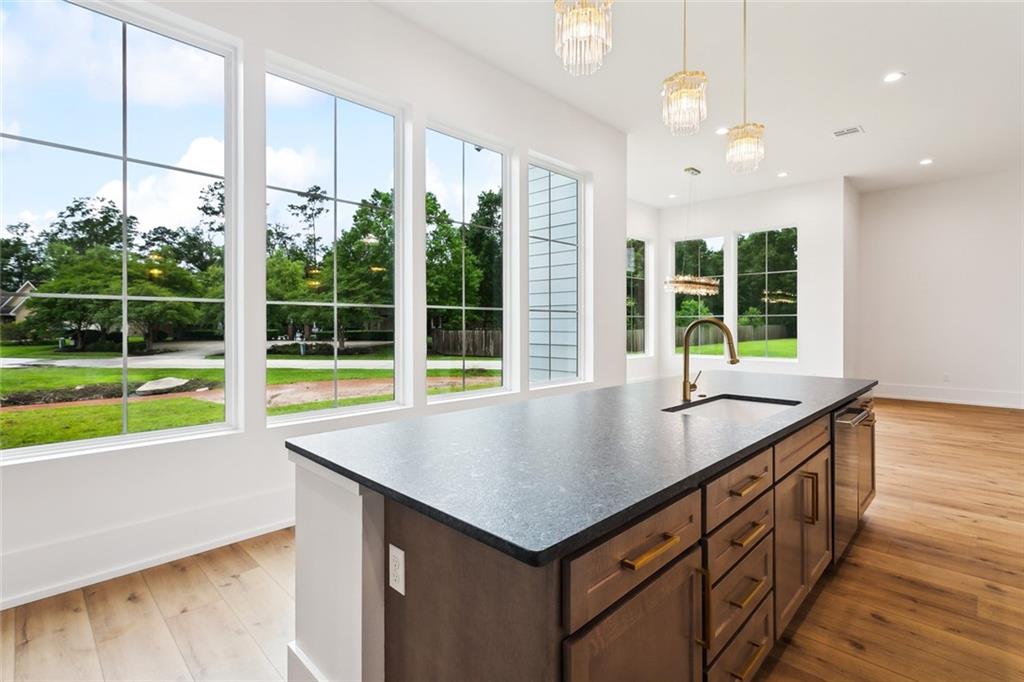 17252 ENGLISH SADDLE Lane