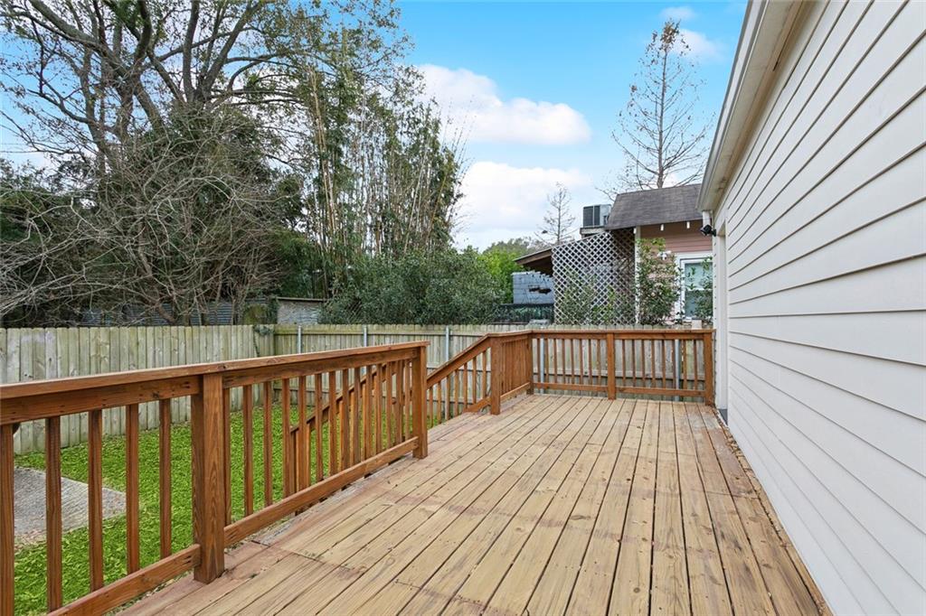 1921 CAMBRONNE Street