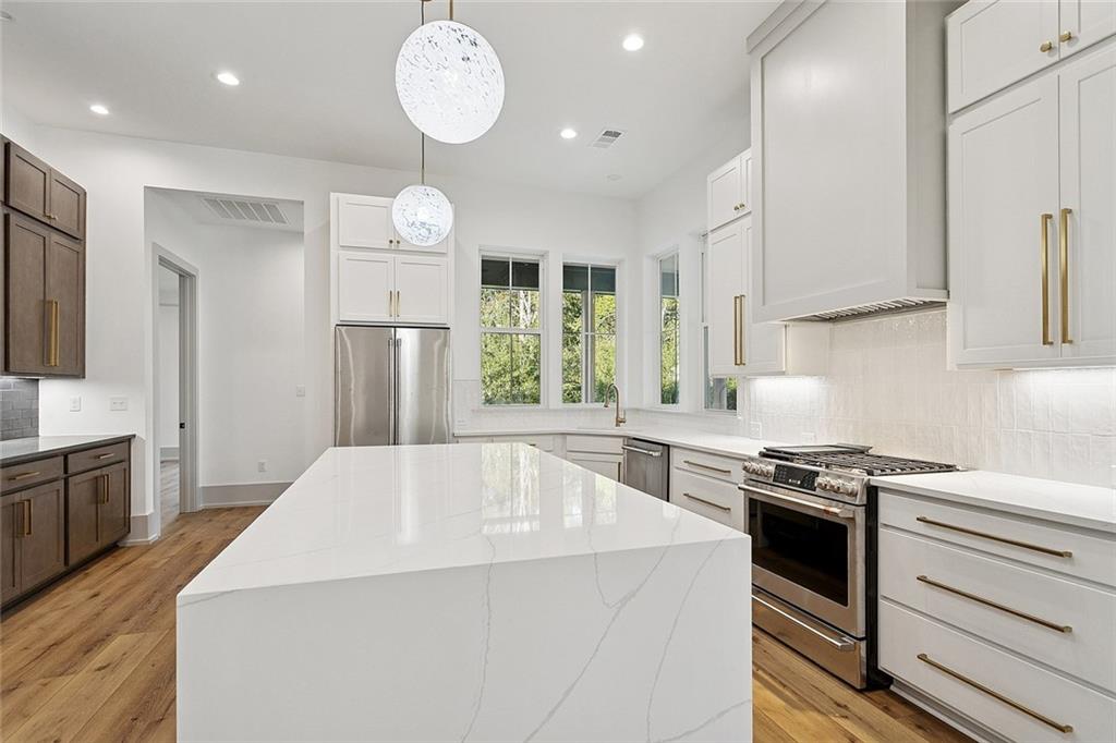 17314 PADDOCK Circle