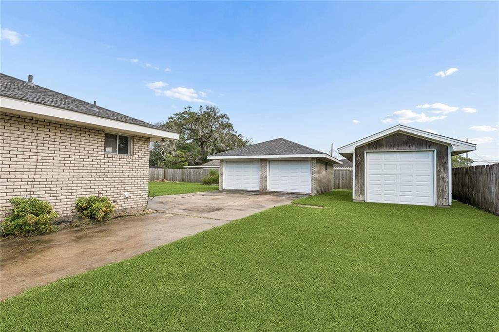 2729 DOLORES Drive