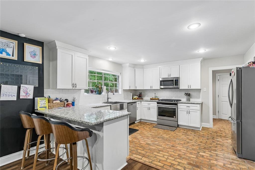 8 PATRICIA Drive