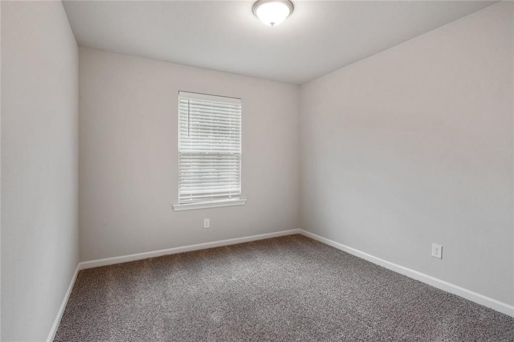 18374 FOX HOLLOW Loop