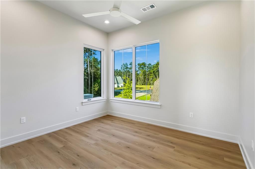 1109 DELTA Lane