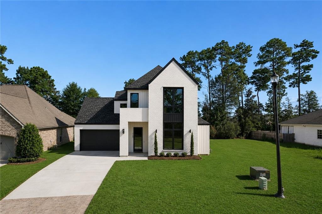1109 DELTA Lane