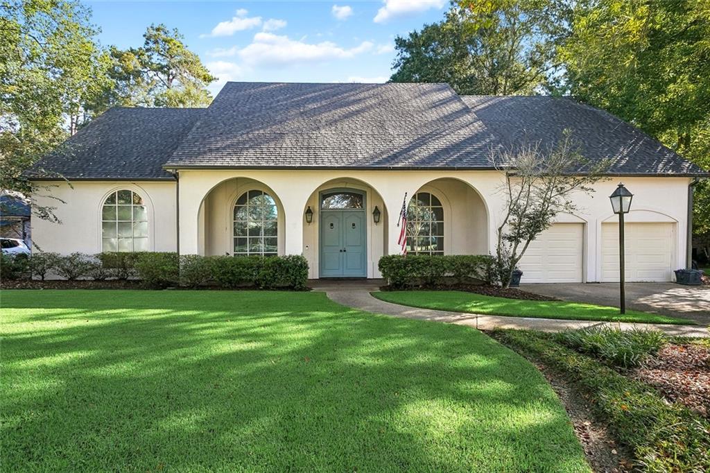 105 CONCORDE Place