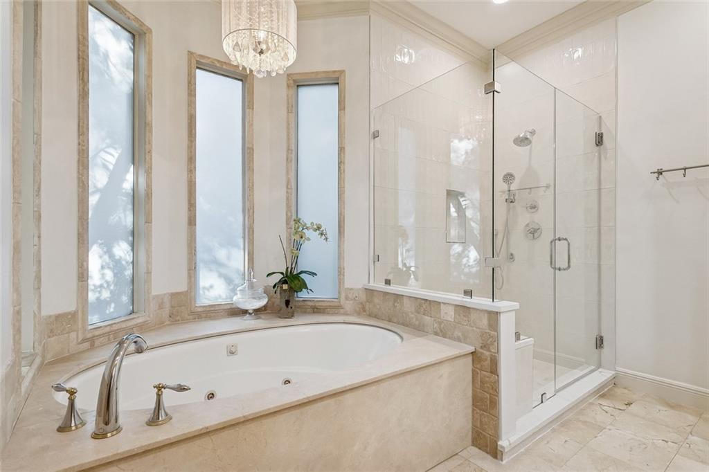 105 CONCORDE Place