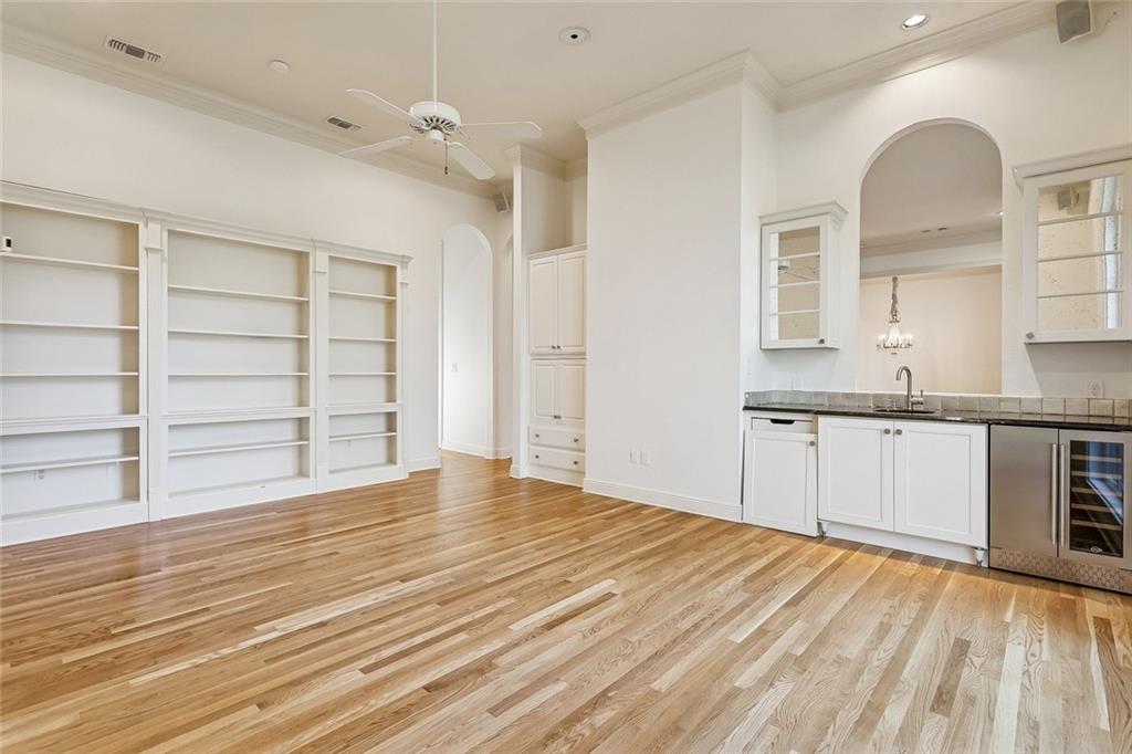 105 CONCORDE Place
