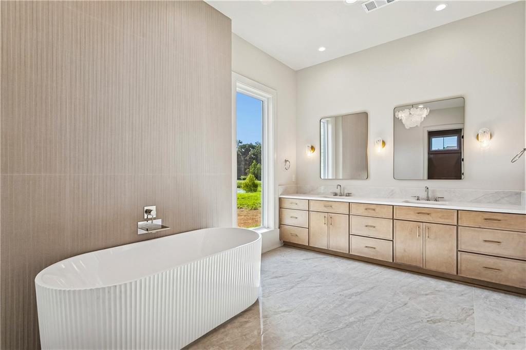 72608 BUTTONBUSH Drive