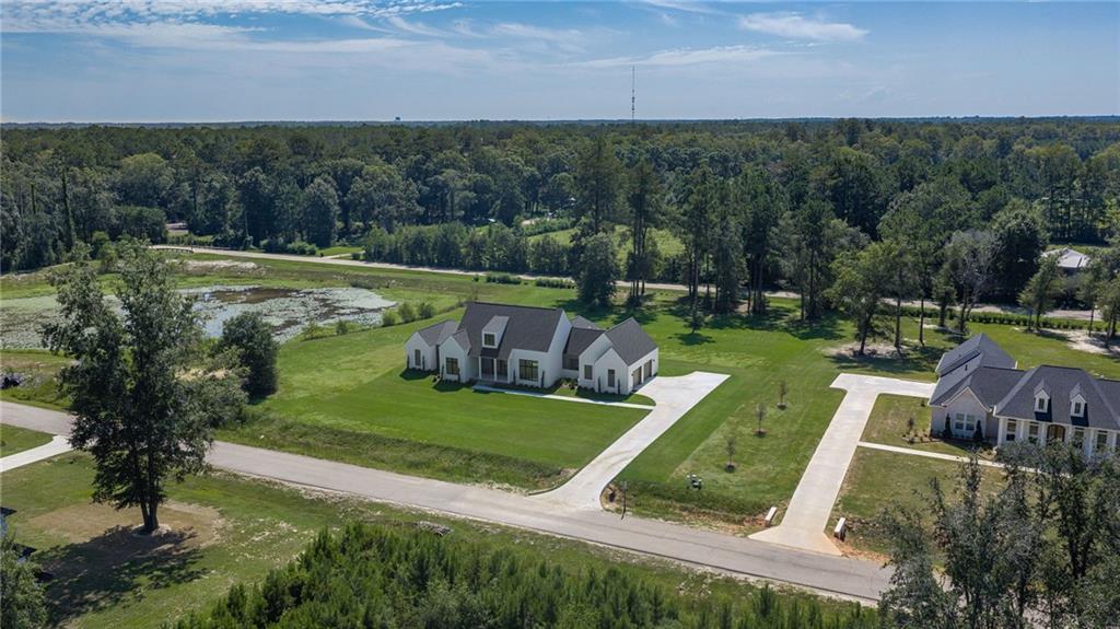 72608 BUTTONBUSH Drive