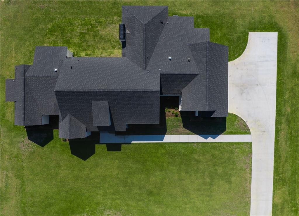 72608 BUTTONBUSH Drive