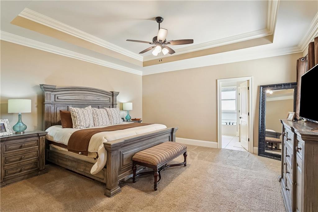221 HIGHLAND CREST Drive