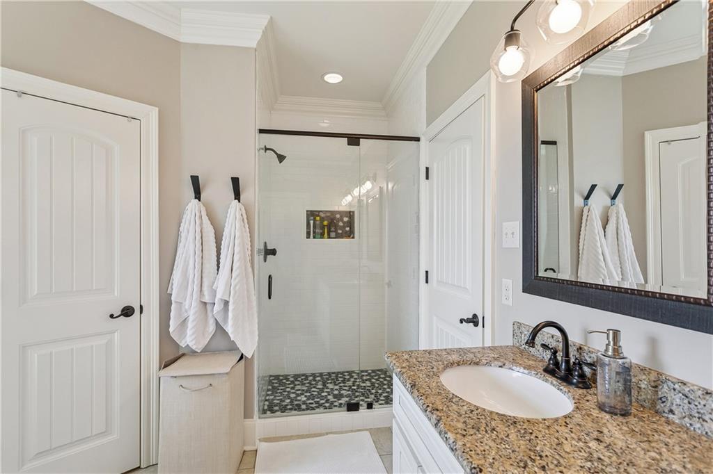 221 HIGHLAND CREST Drive