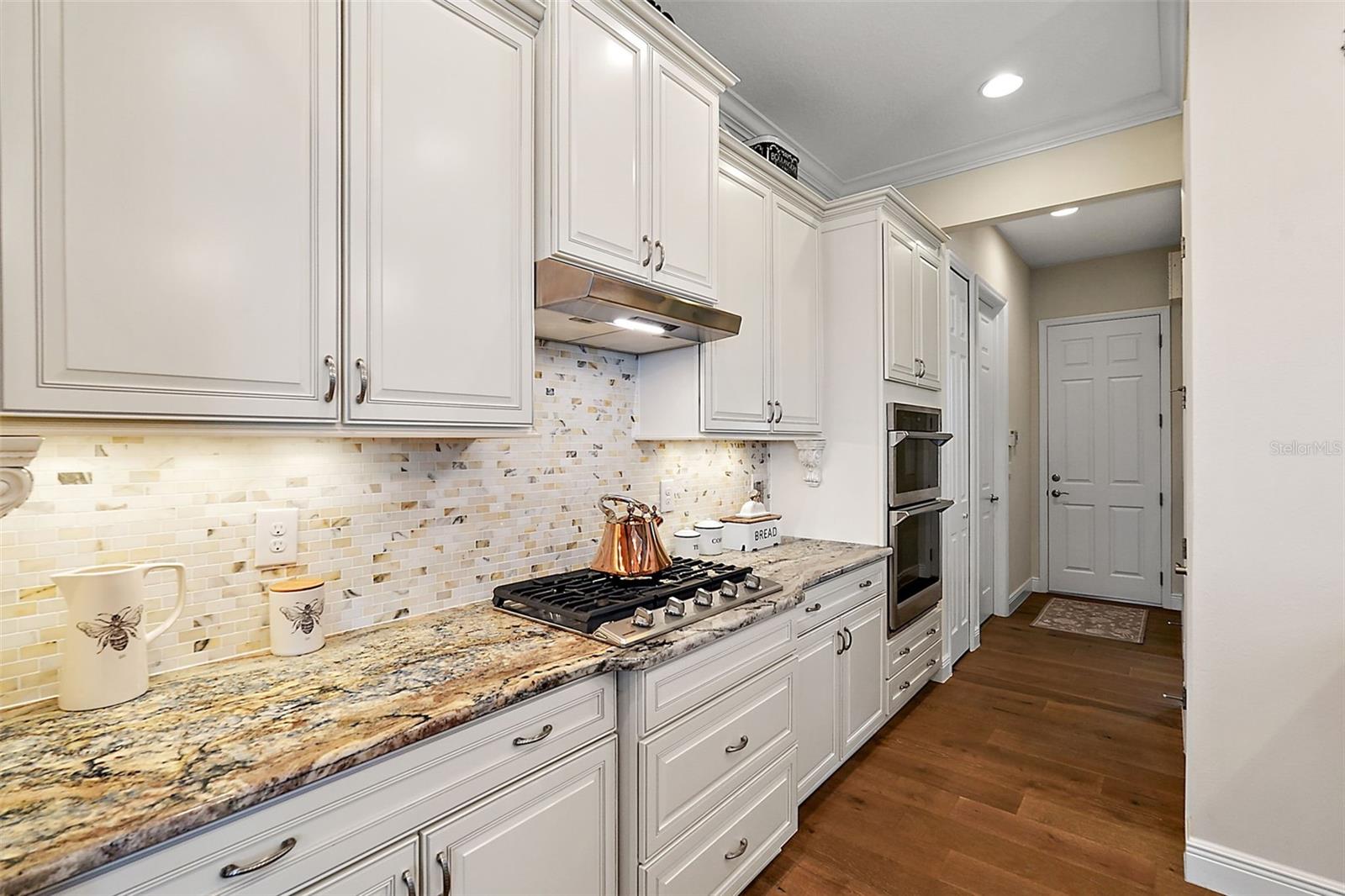 8449 BRIDGEPORT BAY CIRCLE