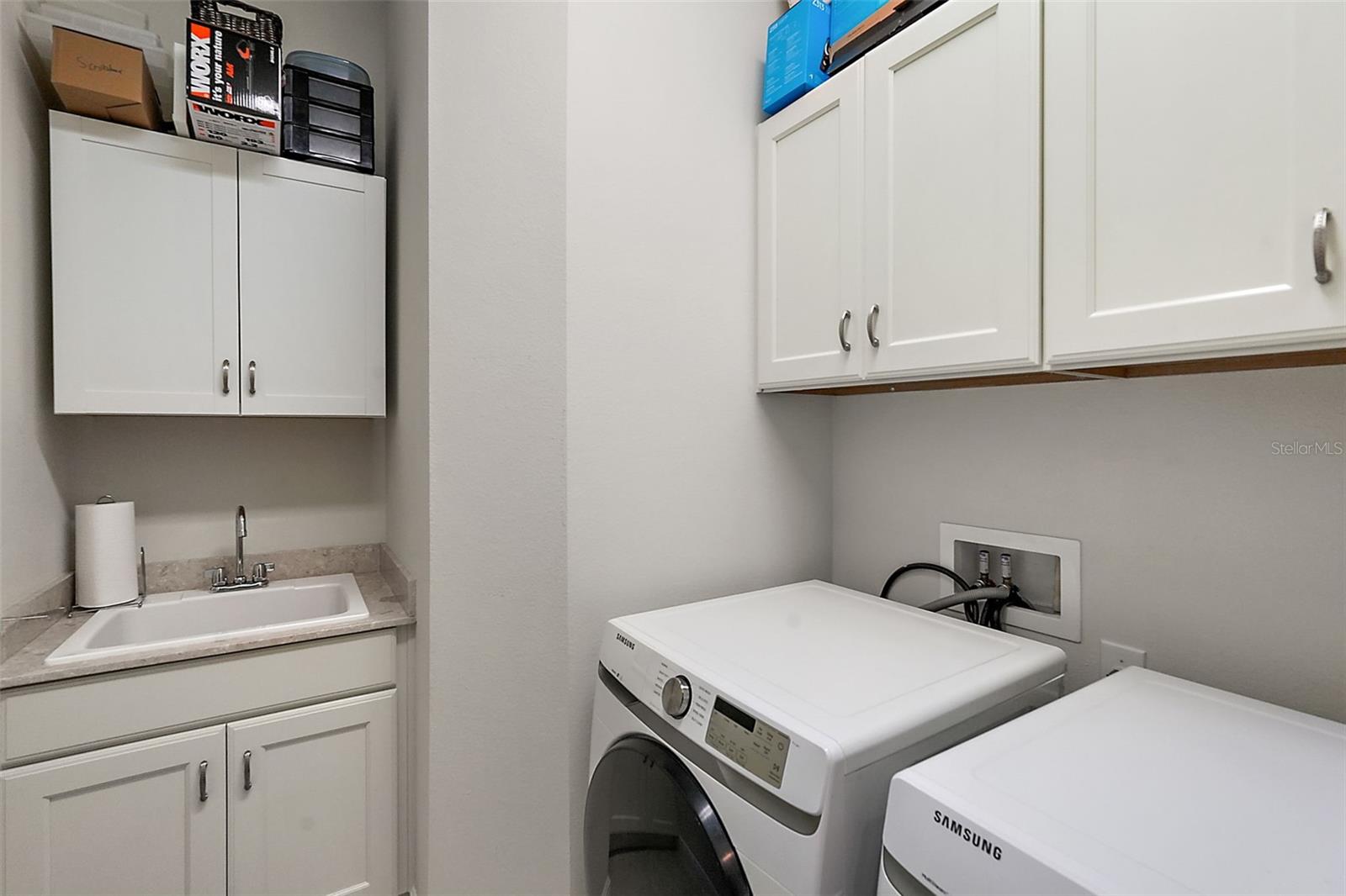 8449 BRIDGEPORT BAY CIRCLE