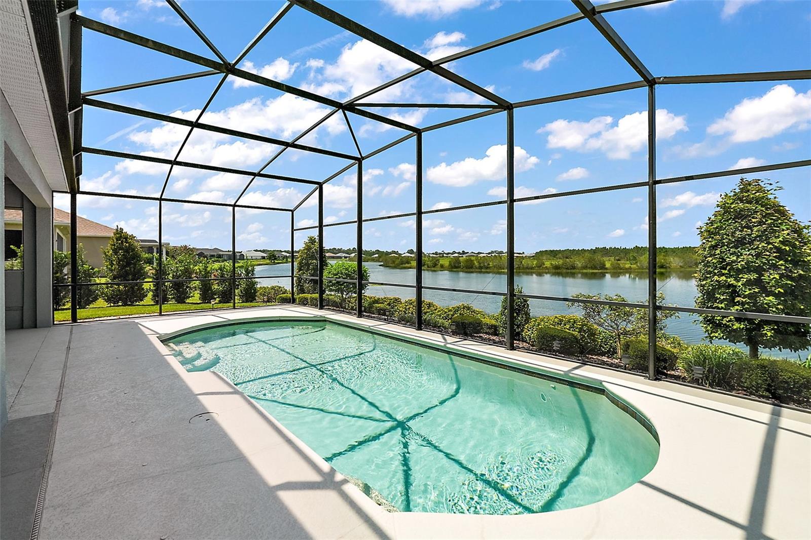 8449 BRIDGEPORT BAY CIRCLE