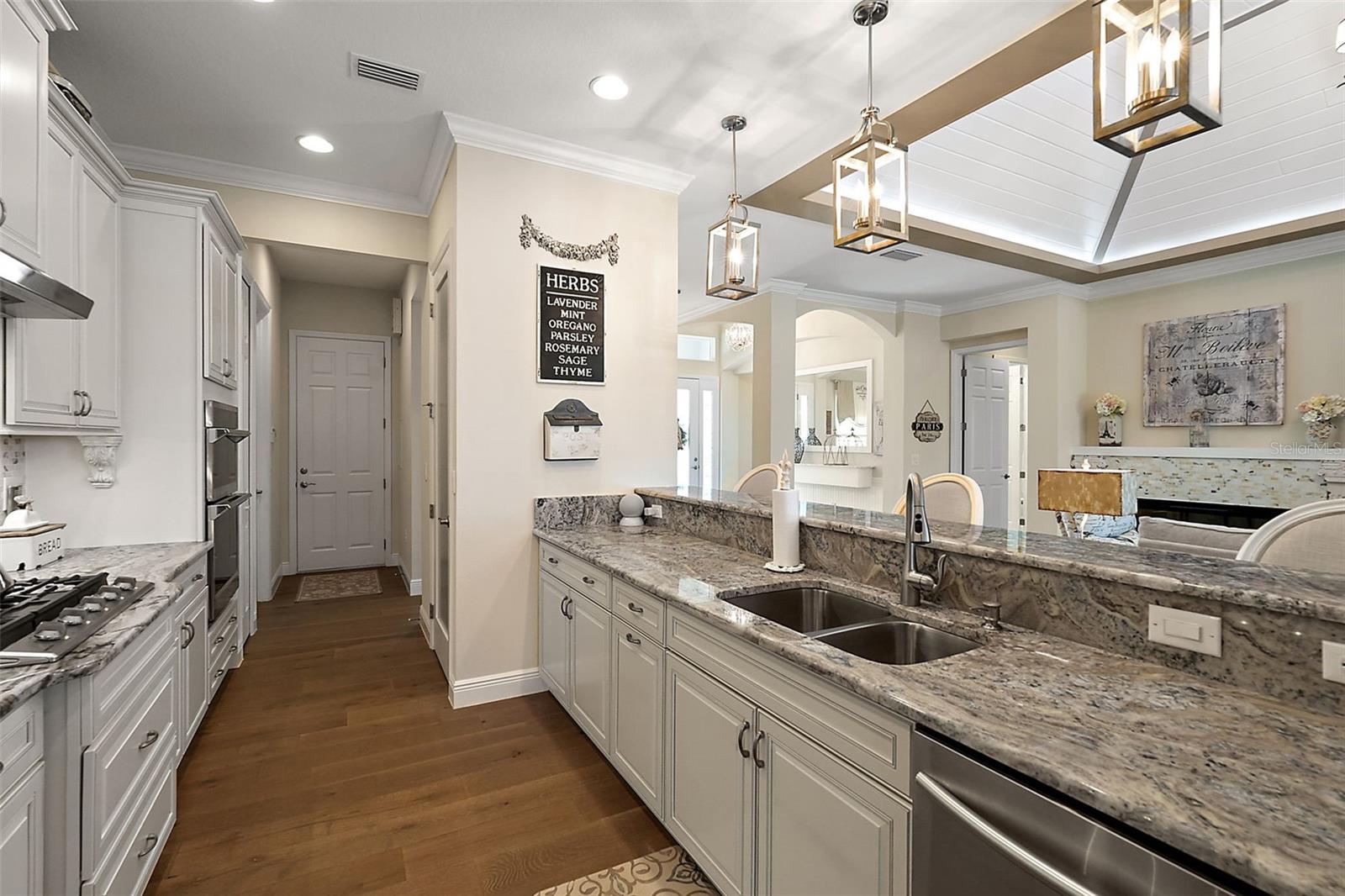 8449 BRIDGEPORT BAY CIRCLE