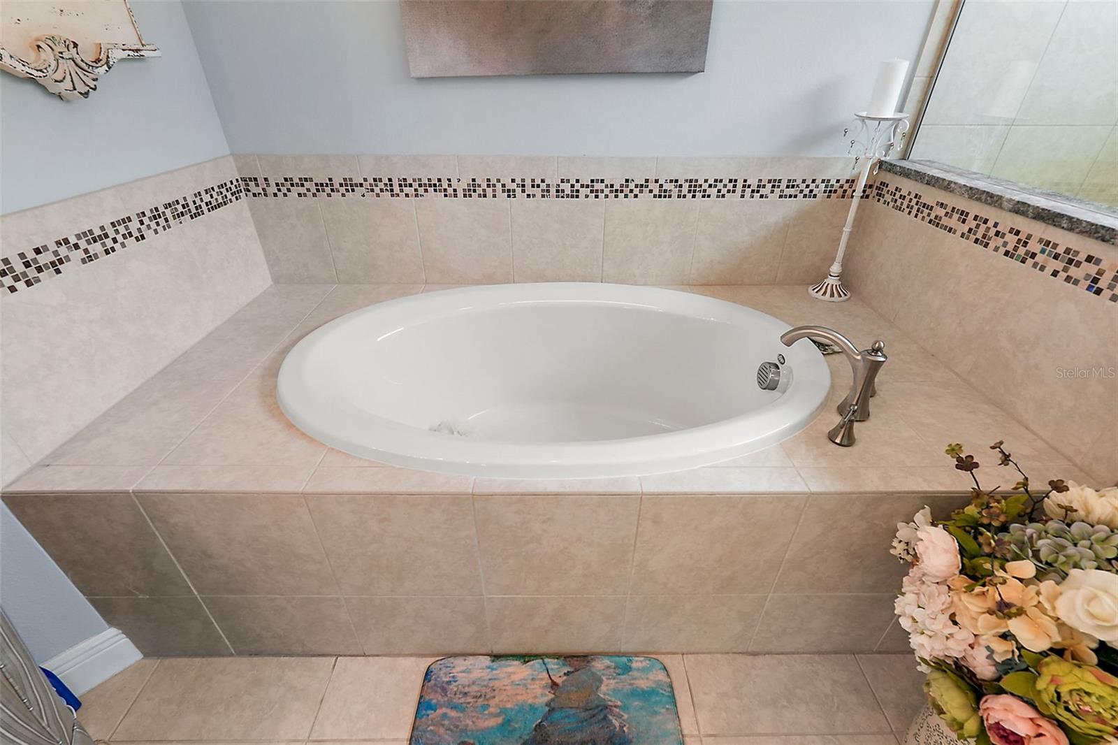 8449 BRIDGEPORT BAY CIRCLE