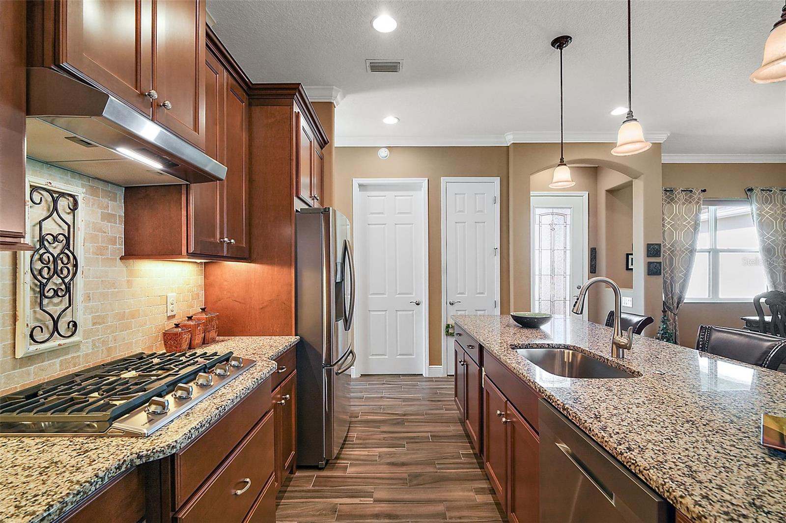 8456 BRIDGEPORT BAY CIRCLE