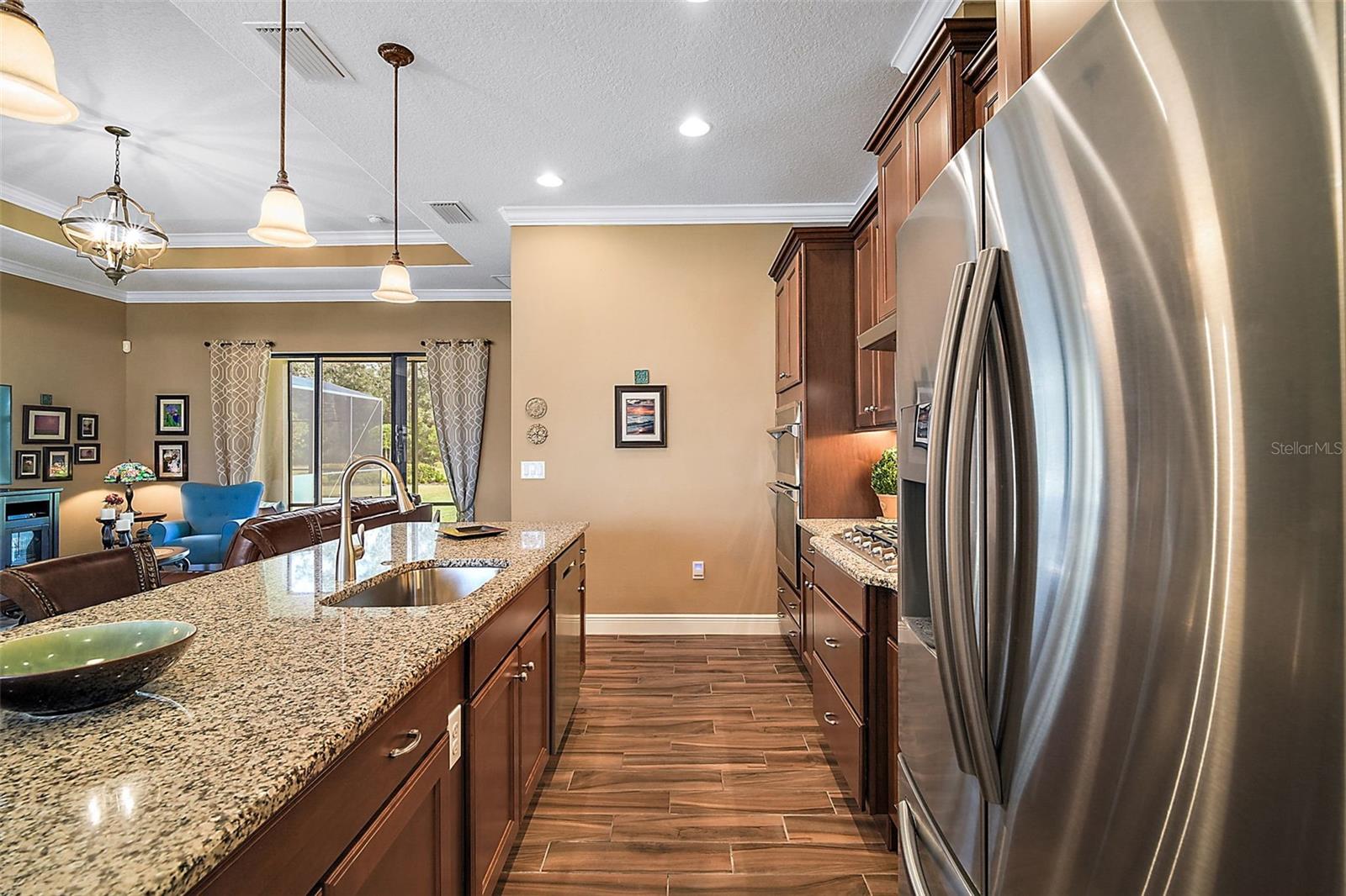 8456 BRIDGEPORT BAY CIRCLE