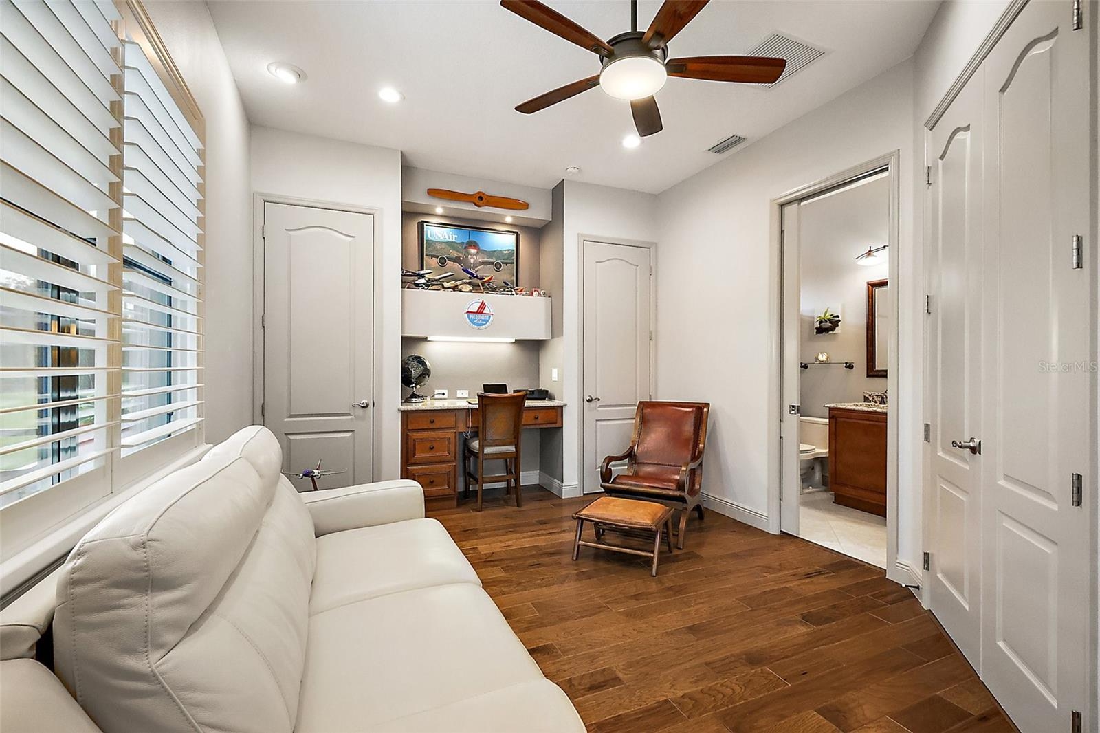 8420 BRIDGEPORT BAY CIR