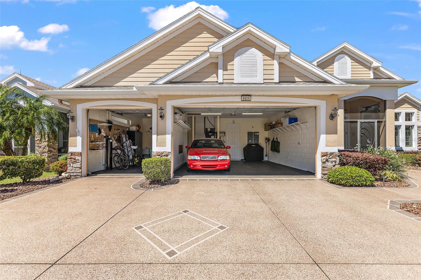 8809 BEACON HILL AVENUE