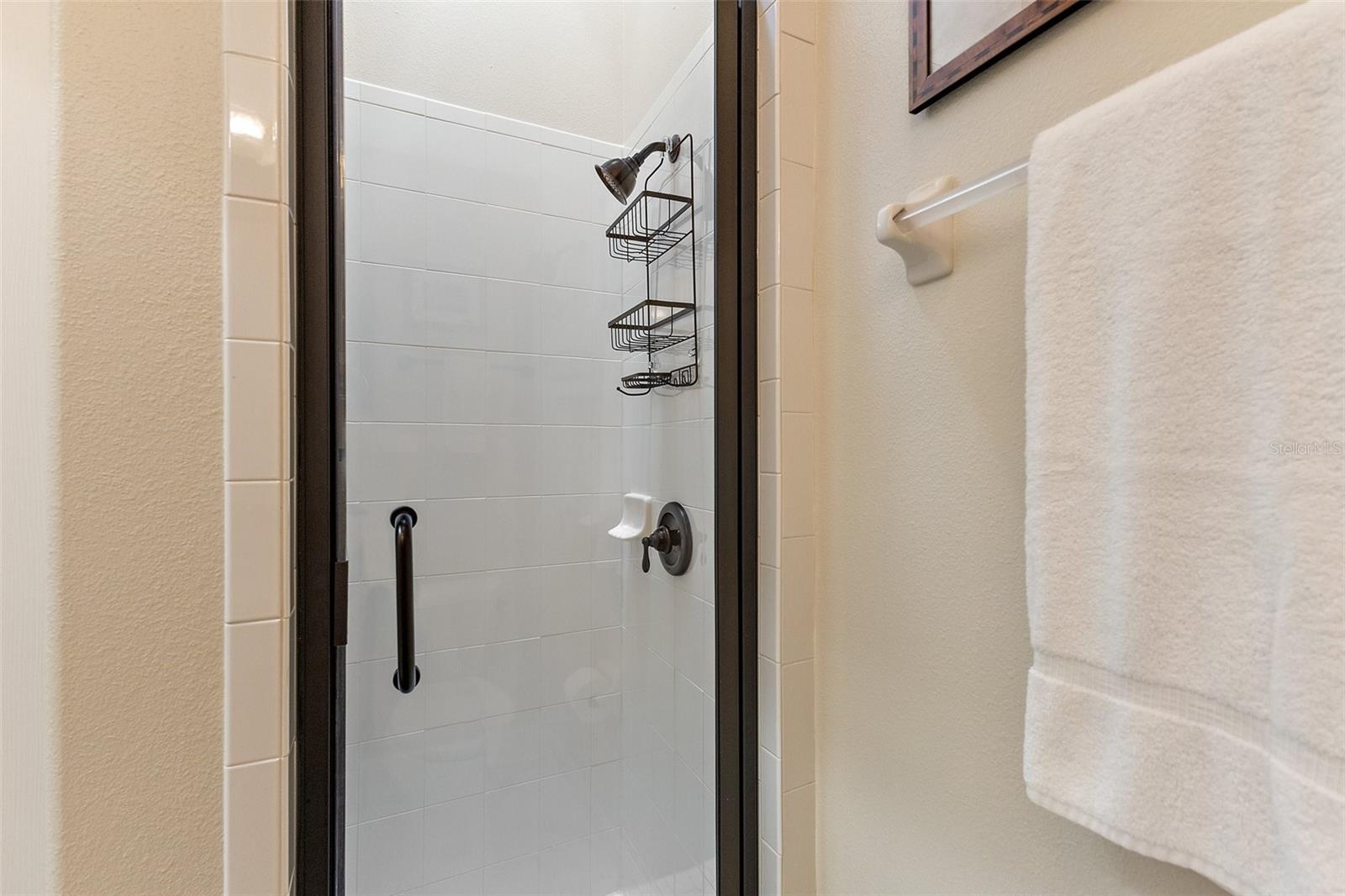 8809 BEACON HILL AVENUE