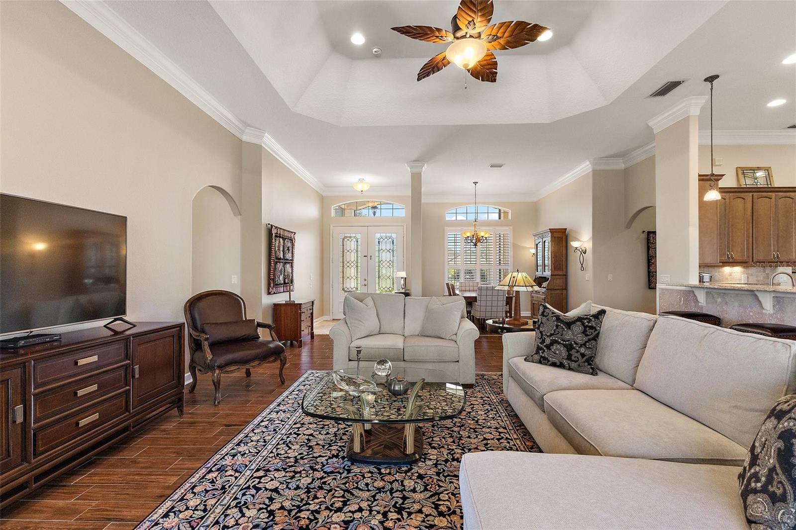 8809 BEACON HILL AVENUE