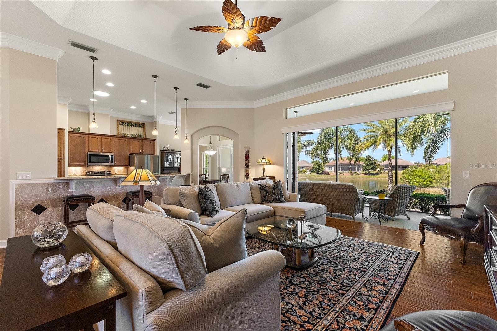 8809 BEACON HILL AVENUE