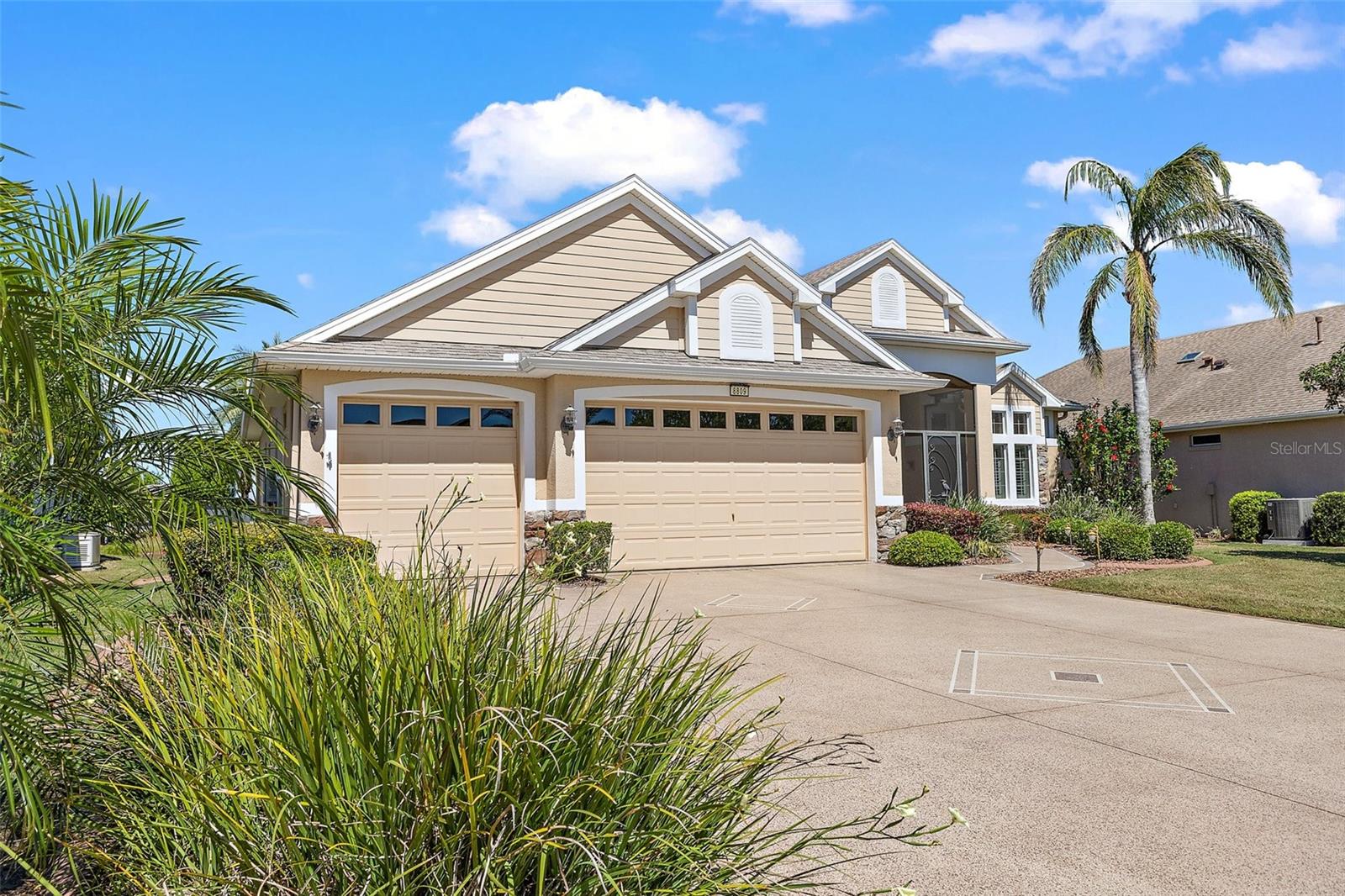 8809 BEACON HILL AVENUE